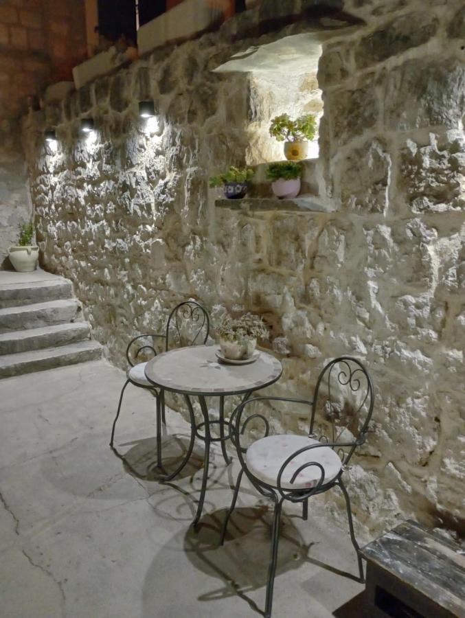 Apartment Antica With Yard & Bbq Split Dış mekan fotoğraf