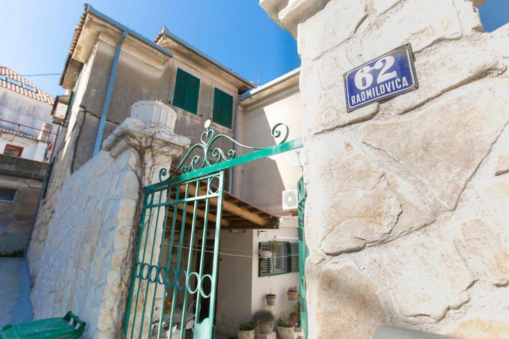 Apartment Antica With Yard & Bbq Split Dış mekan fotoğraf